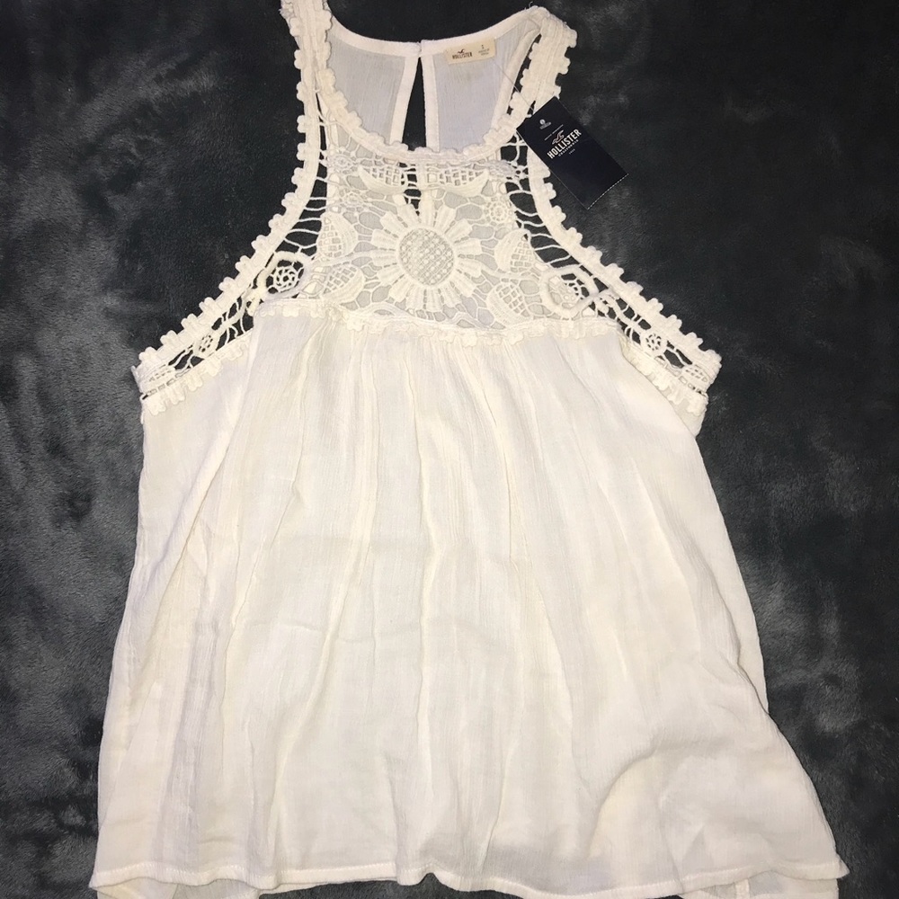 Hollister Tank Top !!nwt!!